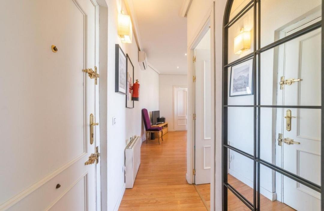 Apartament Glorieta Puerta de Toledo Madrid Exterior foto