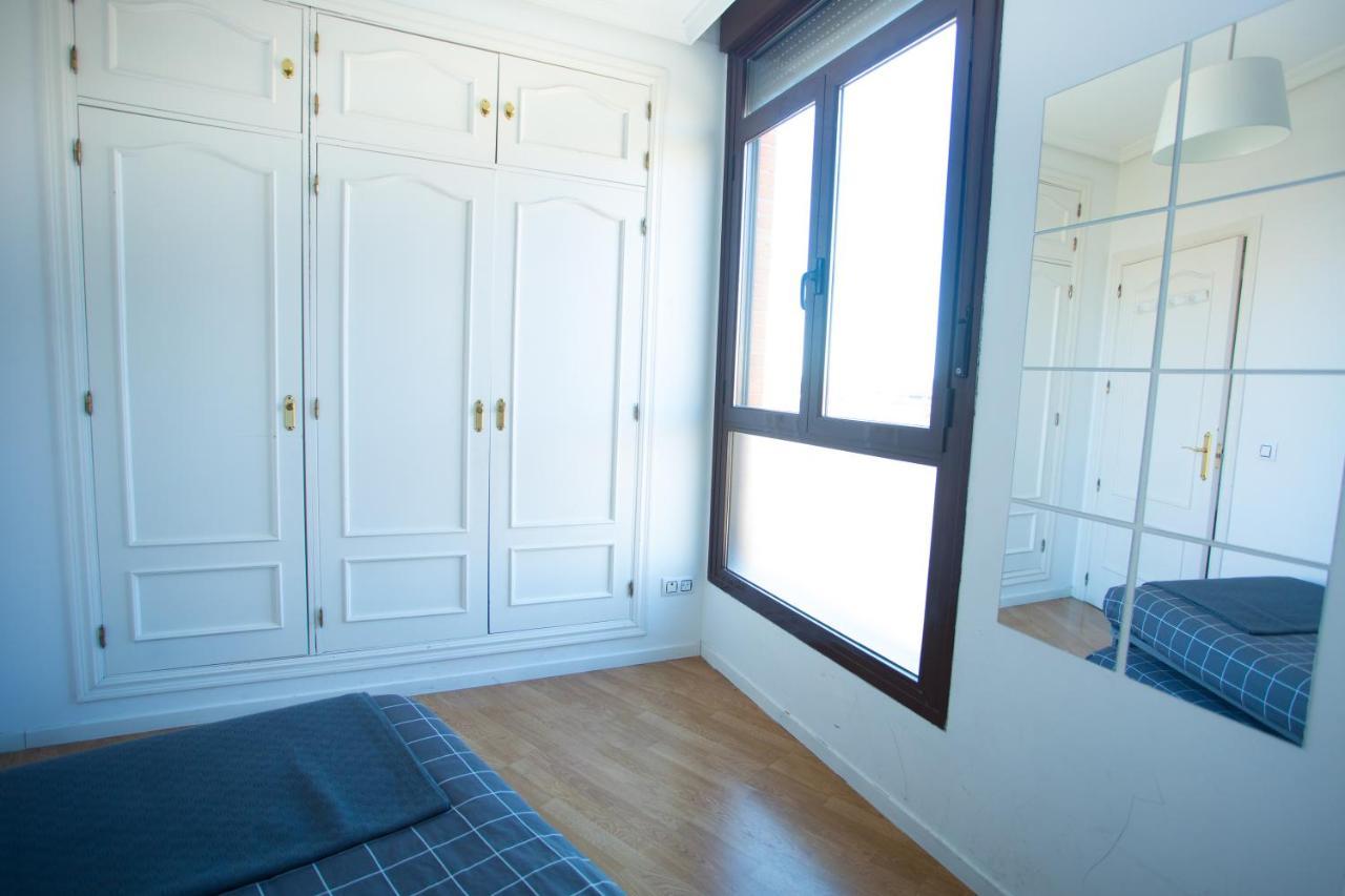 Apartament Glorieta Puerta de Toledo Madrid Exterior foto
